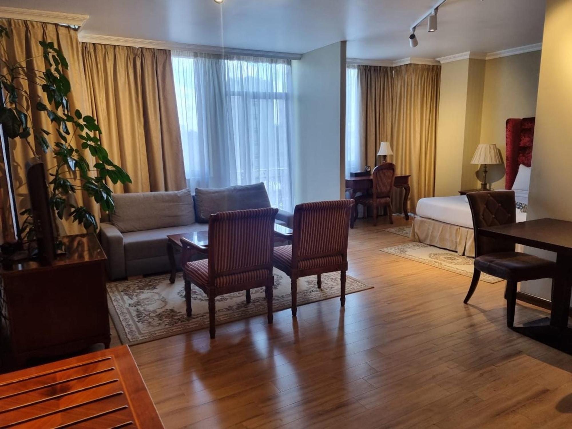 The Residence Hotel Addis-Abeba Extérieur photo