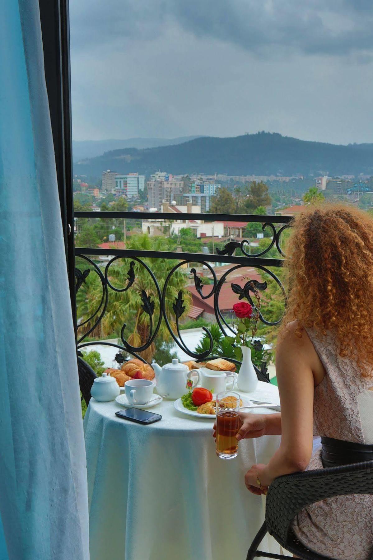 The Residence Hotel Addis-Abeba Extérieur photo