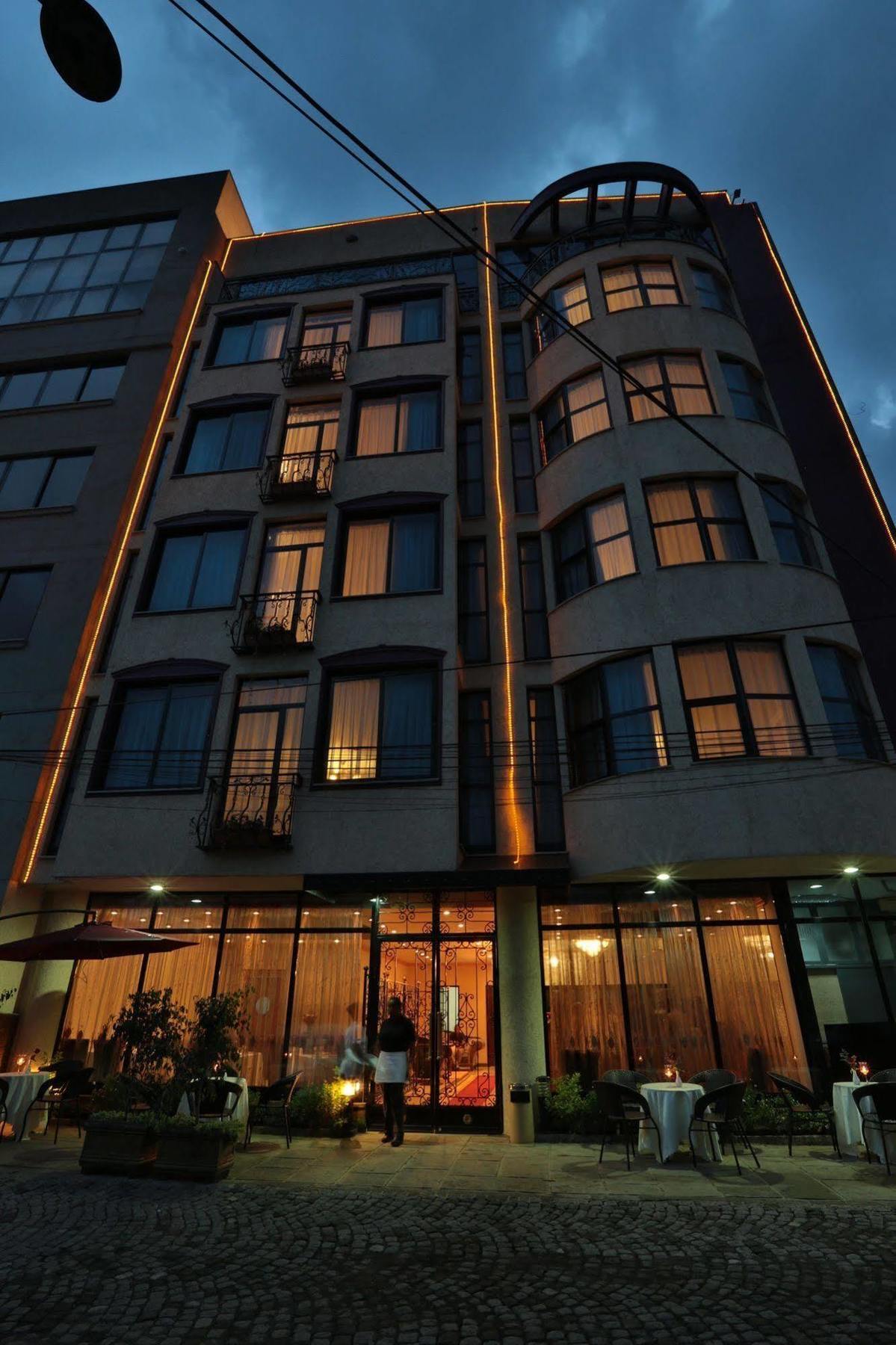 The Residence Hotel Addis-Abeba Extérieur photo